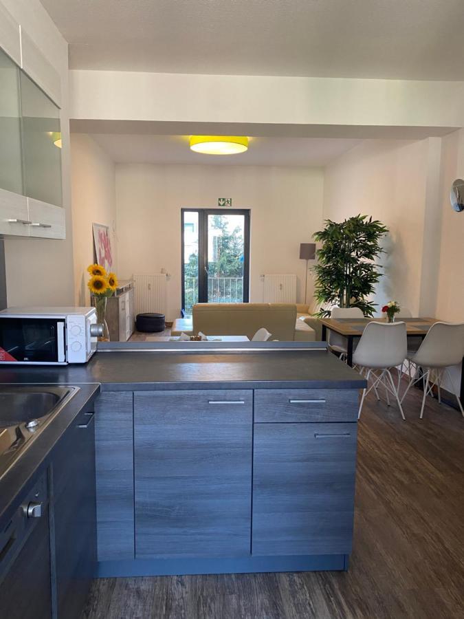 Monteurzimmer In Bielefeld - Mitte Buitenkant foto