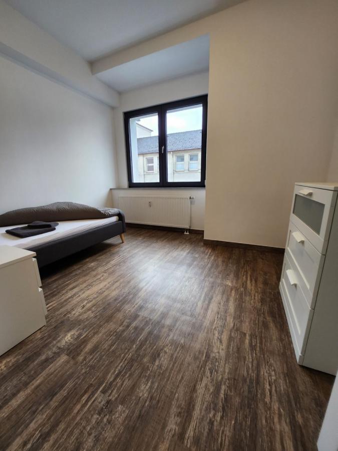 Monteurzimmer In Bielefeld - Mitte Buitenkant foto