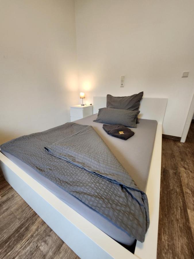 Monteurzimmer In Bielefeld - Mitte Buitenkant foto
