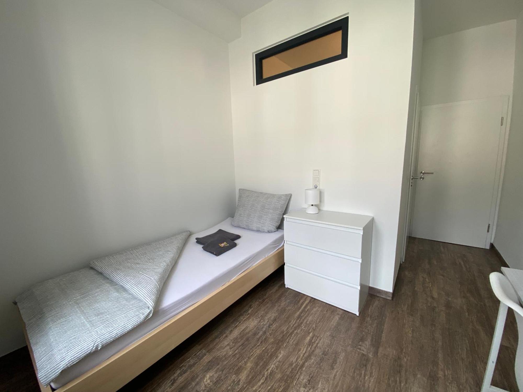 Monteurzimmer In Bielefeld - Mitte Buitenkant foto